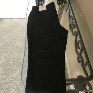 Chico’s Peyton pant in charcoal heather gray